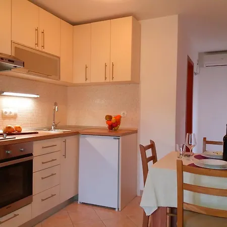 Apartament Jelsa 8713a